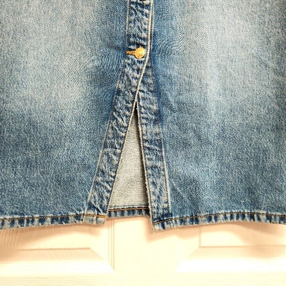 MICHAEL Michael Kors Blue Denim Button Front Midi Skirt - Picture 3 of 13